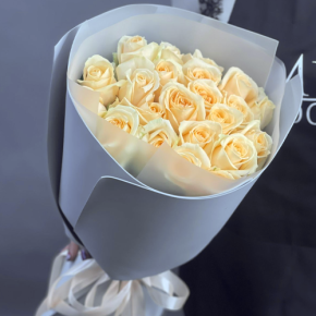 Букет из 25 роз Аваланж (50 см) в Воскресенске