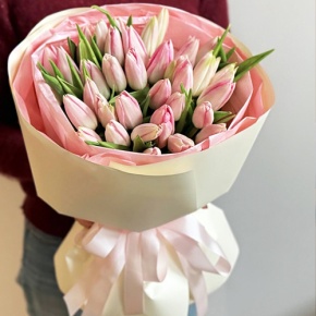 Букет из 35 розовых тюльпанов в Воскресенске