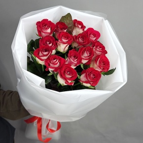 Букет из 15 рубиновых роз (70 см) в Воскресенске