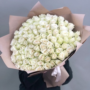 Букет 101 белая роза кения (50 см) в Воскресенске