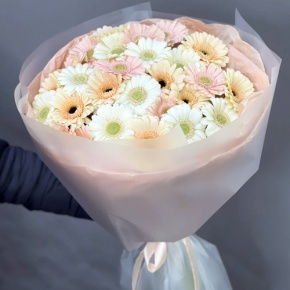 Букет "Гера" из 25 гербер в Воскресенске