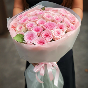 Букет из 25 махровых роз (60 см) в Воскресенске