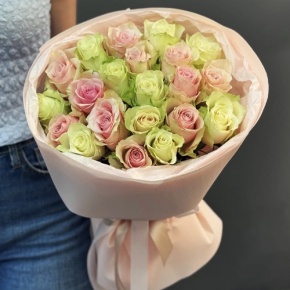 Букет из 21 нежной розы (40 см) в Воскресенске