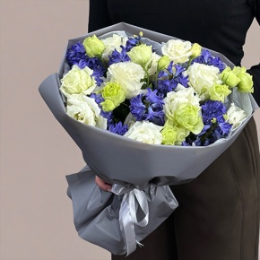 Букет из ароматных гиацинтов и эустом в Воскресенске