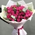 Букет "Малиновый бисквит" из кустовых и пионовидных роз и эвкалипта в Воскресенске