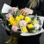 Букет "Моя нежность" из лимонных роз, ромашек и диантусов в Воскресенске