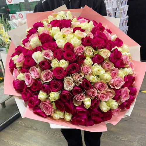 Букет 151 роза ягодный микс (40 см) в Воскресенске